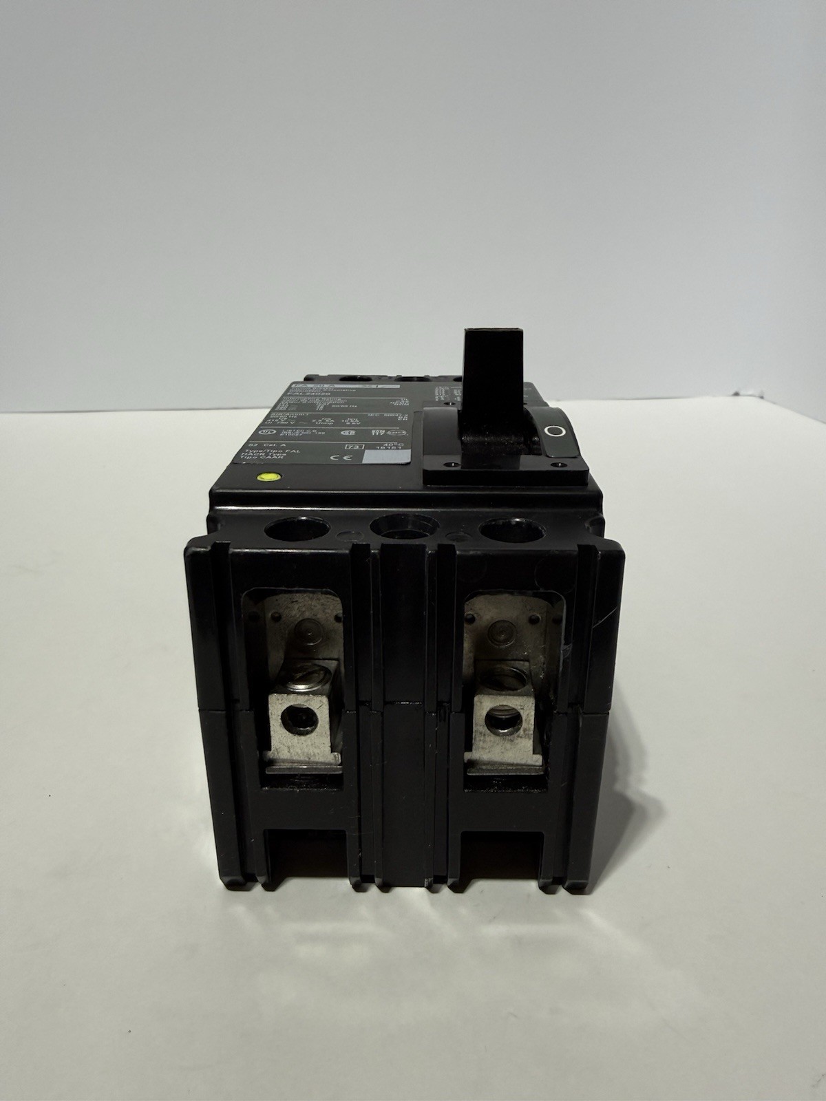 SQUARE D FAL24020 Molded Case Circuit Breaker 2-Pole 20AMP USED WORKING TAKEOUT