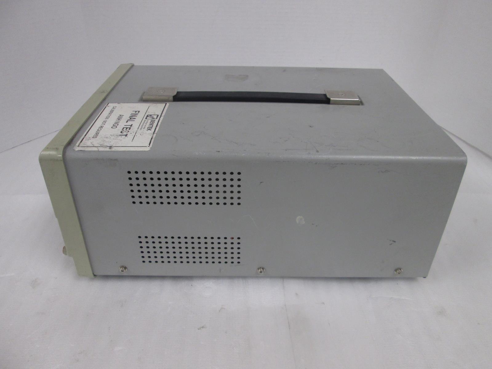 GW INSTEK GPC-18500 LABORATORY DC POWER SUPPLY DUAL TRACKING WITH 5V FIXD