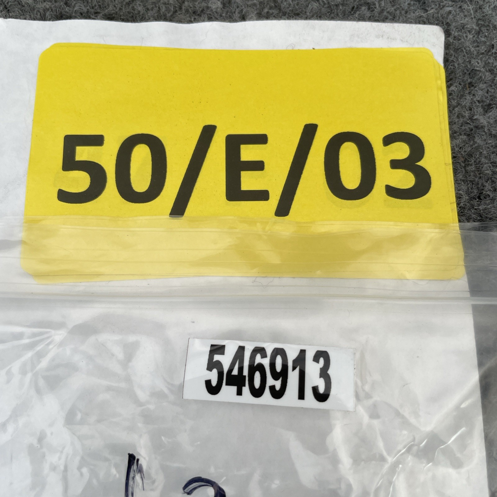 80/20 40-4301 4 Hole Inside Corner Bracket New Other