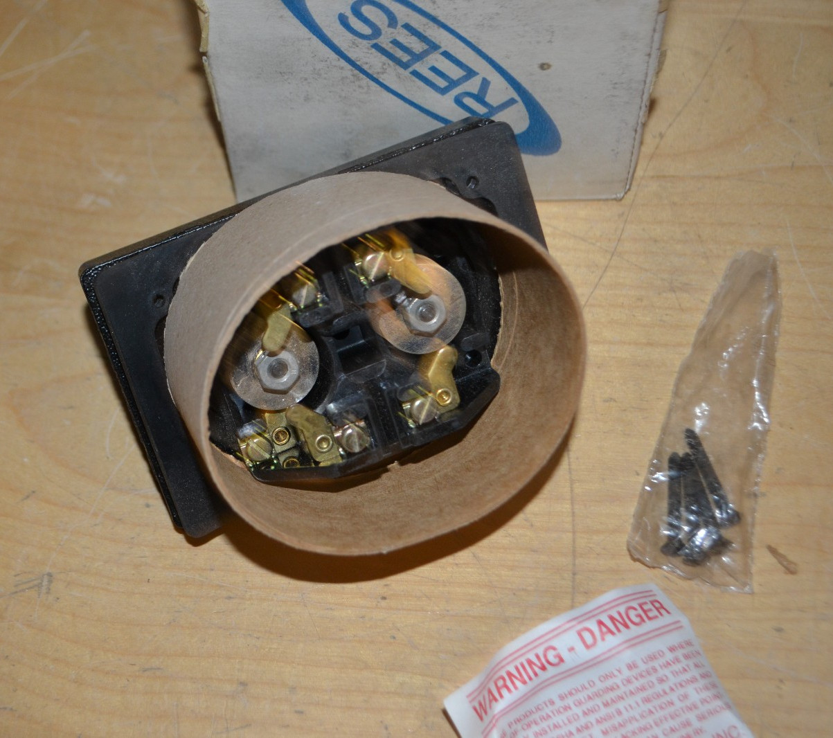 Rees ~ 00579-101 7-88 ~ Push Button Station ~ 00579101788