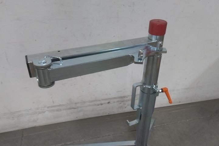 Collomix RMX 53-9/16 In Overall Height Mixing Stand
