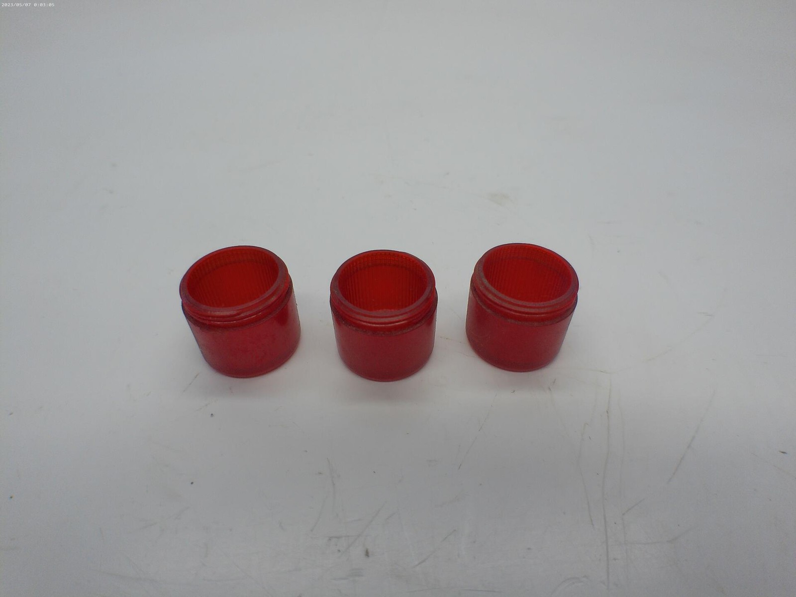 INDUSTRIAL SPARE 10250TC21 LENS RED LOT OF 3 NSNP