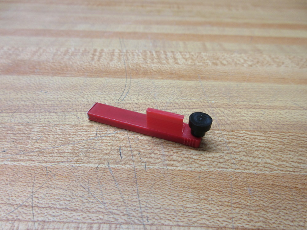 Graphic Controls 10557222 Red Marking Product (Pack of 4)
