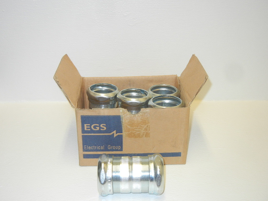 BOX OF 5 EGS 6150S NEW 1 1/2″ GLAND COMPRESSION TYPE EMT COUPLINGS 6150S