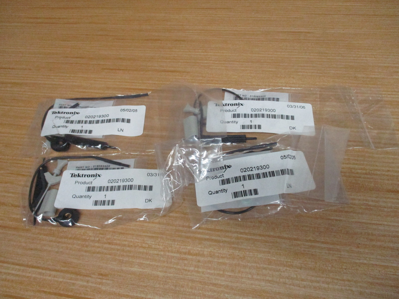 Tektronix 020219300 Accessory Kit (Pack of 4)