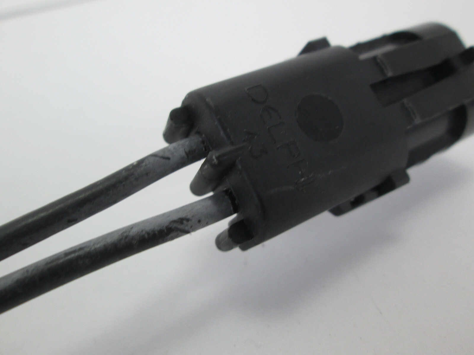Plunger Switch Button Pollak with 2-Pin Delphi Connector