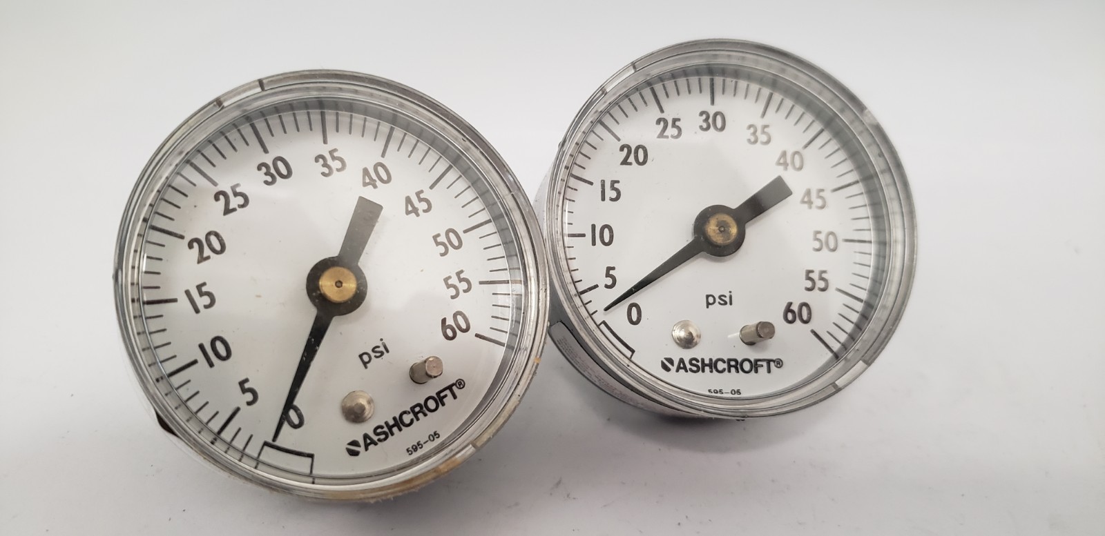 ASHCROFT 20W1005-H-02B 2″ PRESSURE GAUGE, 0/60PSI, 1/4 NPT (LOT OF 2) NIB