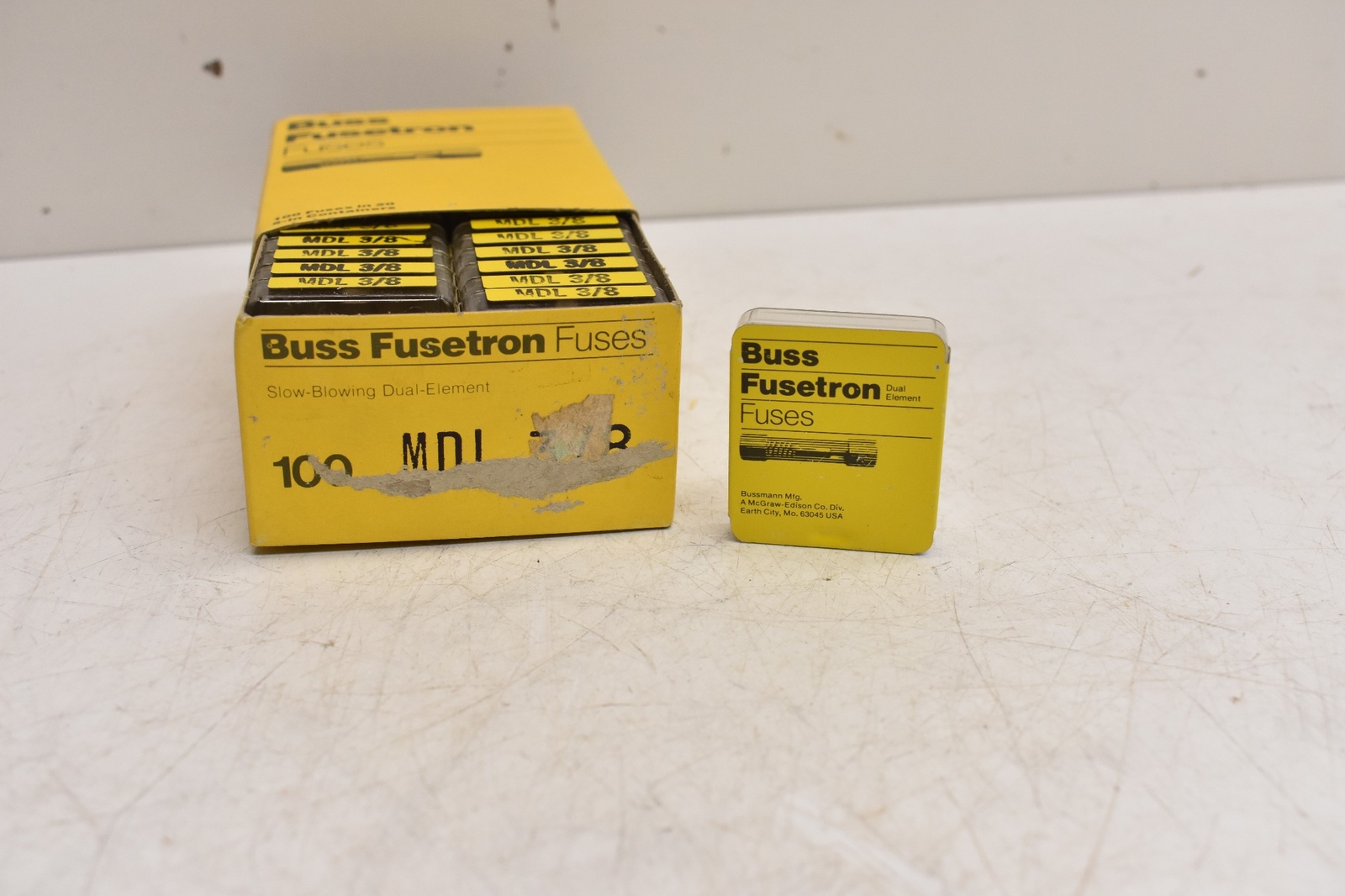 Buss Fusetron Fuses MDL-3/8 TIME-DELAY GLASS TUBE FUSE 250V ( LOT OF 10 FUSES )
