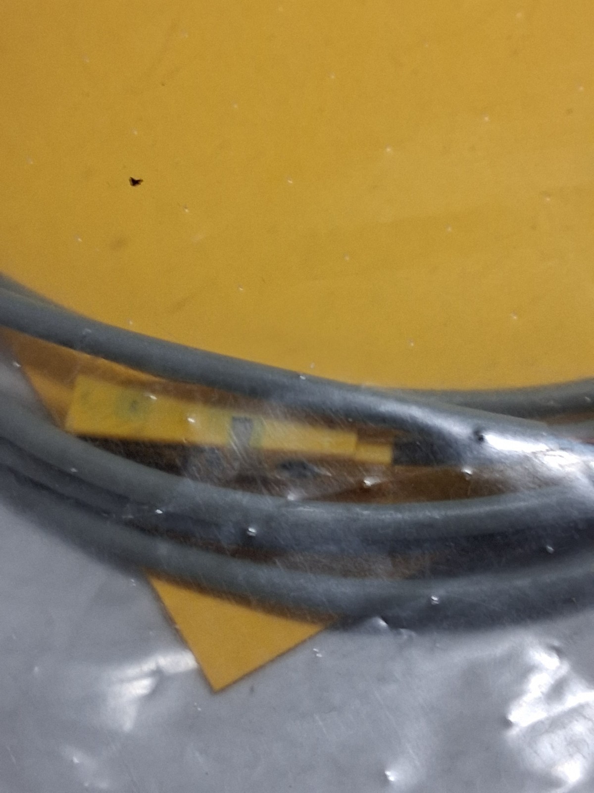 TURCK BI2-Q5,5-AP6X/S34 SENSOR 10-30VDC 150MA SN:2MM (1613001) NIB