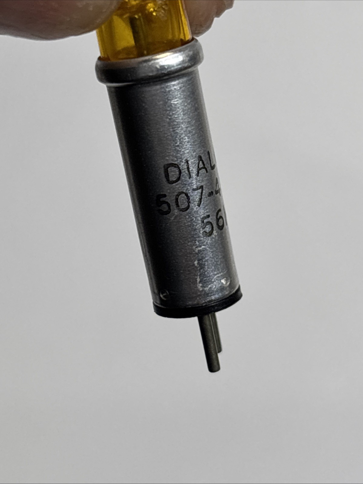 Dialco Range indicator light Orange Color 507-4537 56k vintage bulb (b3)
