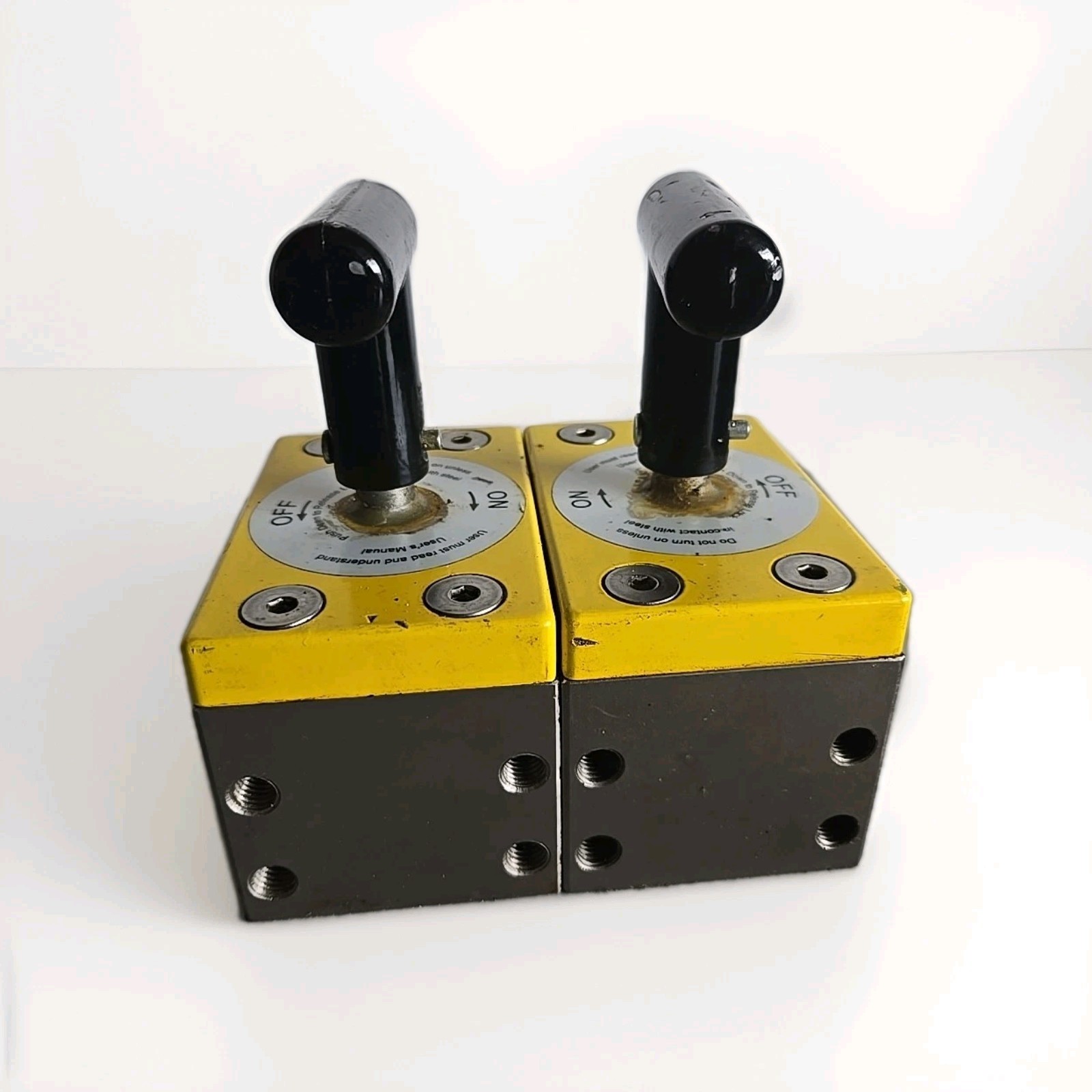 Set Of 2 MAGSWITCH Magsquare 1000 – Magnetic Welding Square – 1000 lb Max Pull