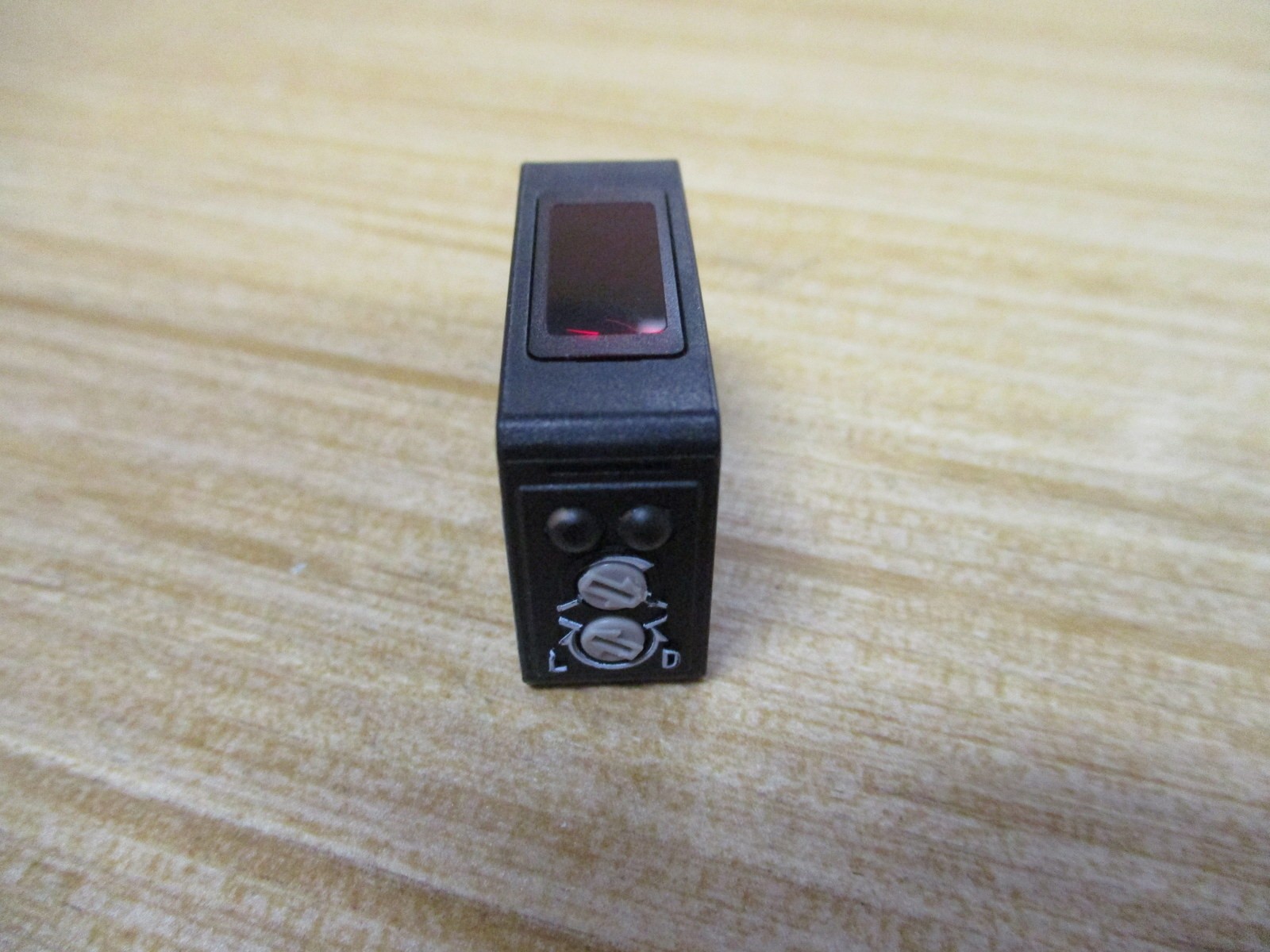 Sick WL8G-P2231 Photoelectric Sensor 6033188