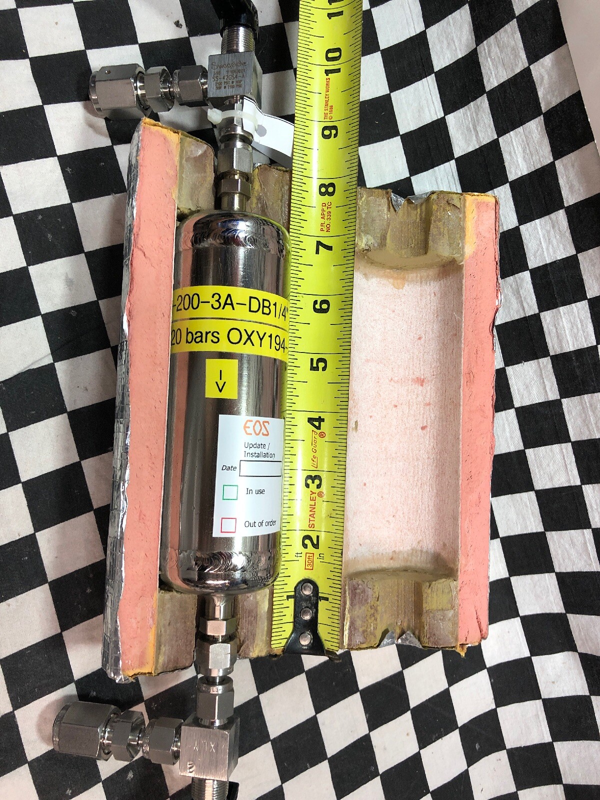 EOS GAS CYLINDER P max 20 BARS 48-200-3A-DB1/4″, OYY194-3A-R, SHIPSAMEDAY#104BA