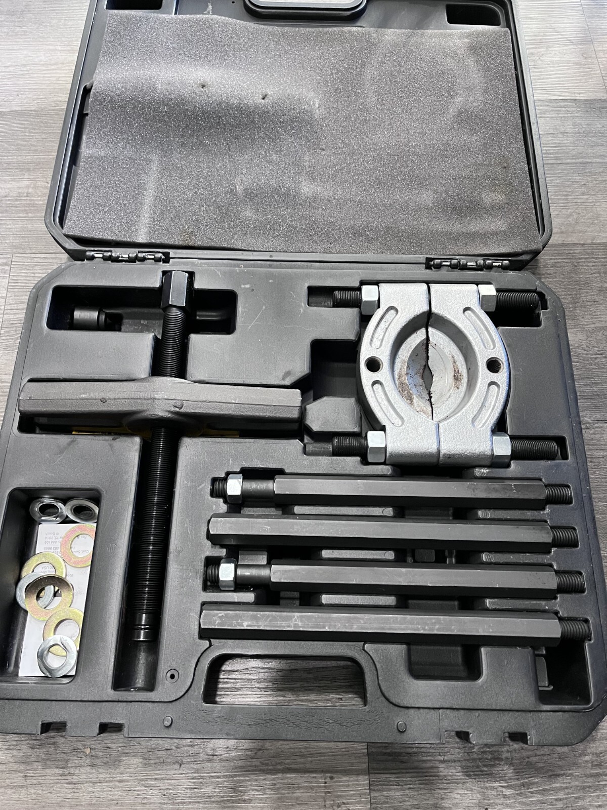 OTC 7 Ton, 1/2 to 4″ Spread, Bearing Splitter Set 4517