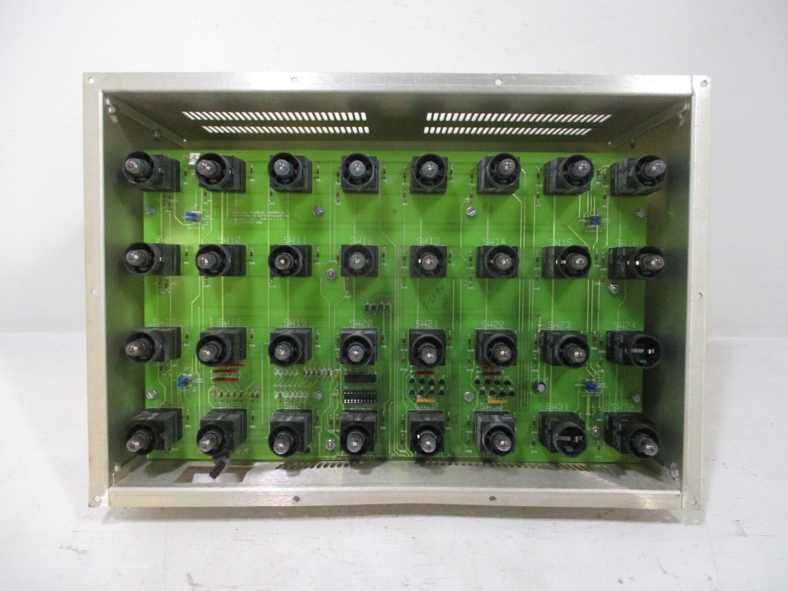 New CTC ALS-1532 Access-4000 Switch Module slightly damaged see pictures