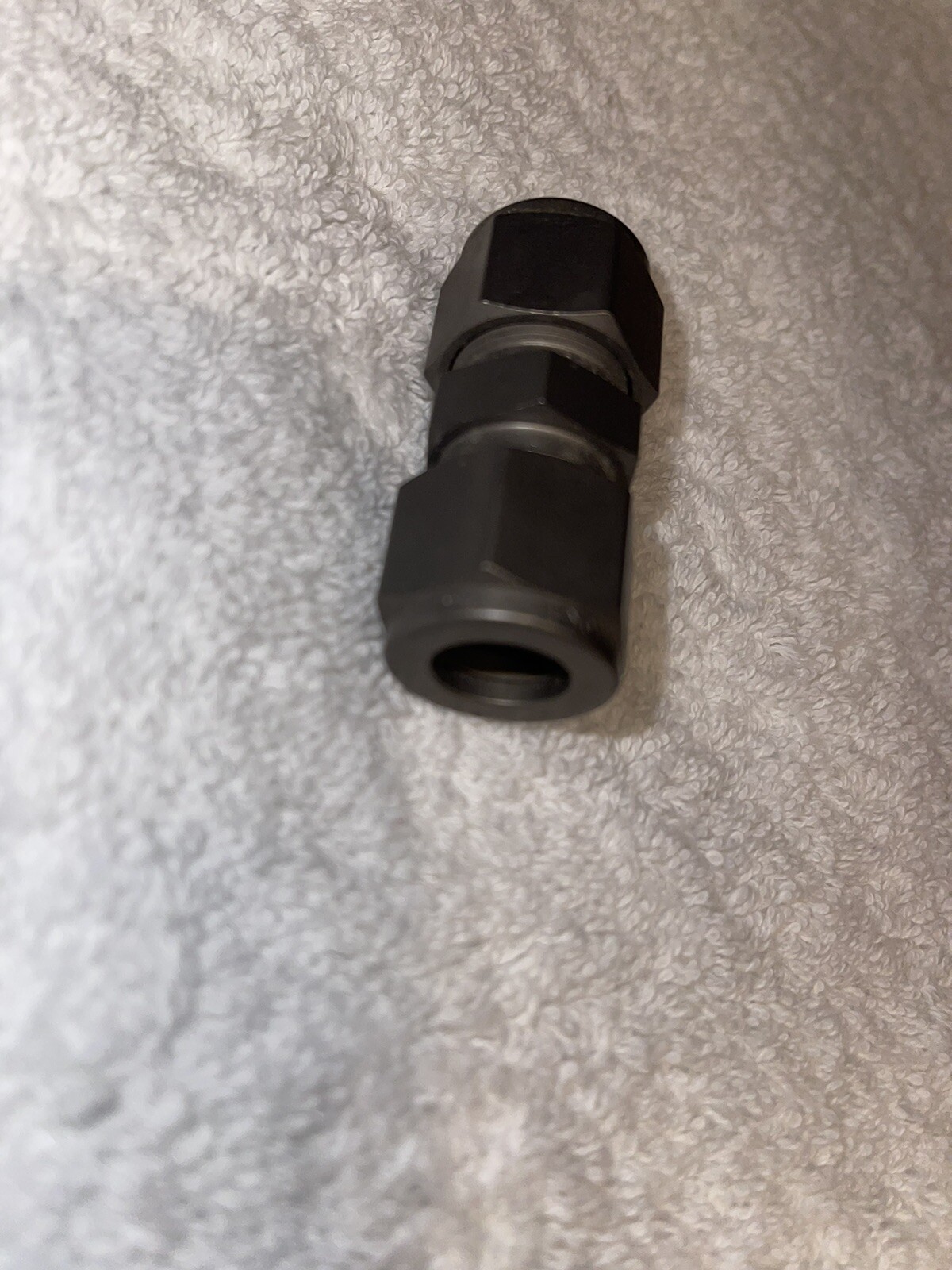 Swagelok Titanium Tube Union 1/2″ Tube O.D. (TI-810-6)