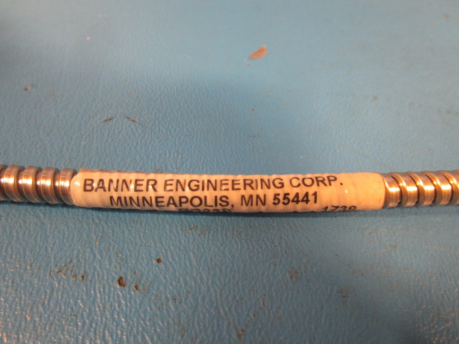 Banner SM2A312FQD, FIBER OPTIC AMPLIFIER, MINI-BEAM w/ BR23S Cable, Infared 880