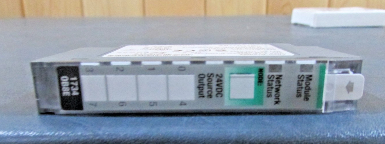 Allen Bradley 1734-OB8E Protected Output Module