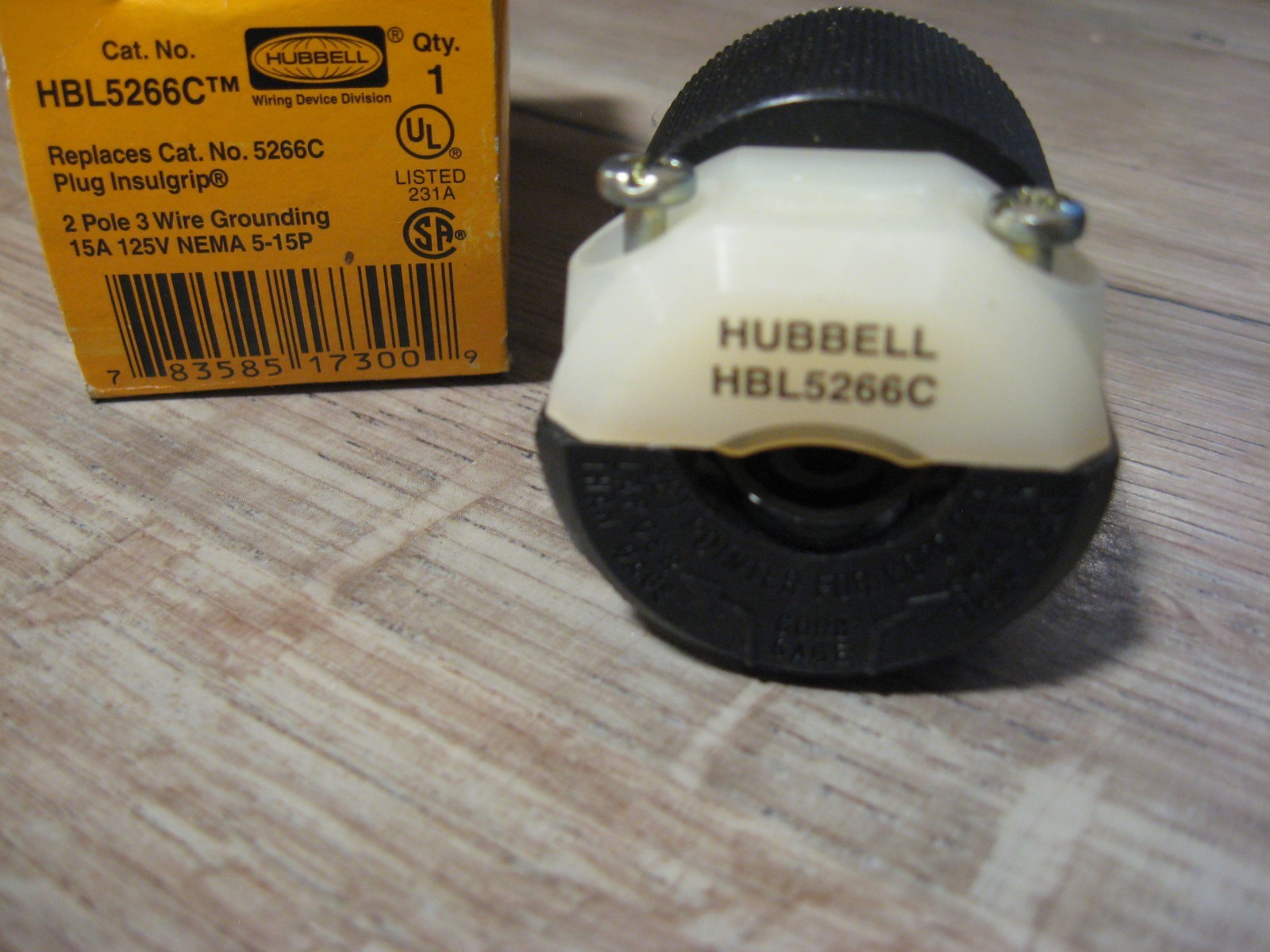 NEW Hubbell HBL5266C 3 Wire Straight Blade Male Connector Plug – 15A 125V