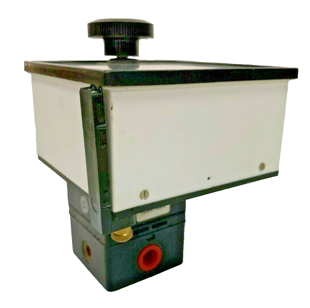 Watson Smith R27 31003XR Manually Operated Manostat Range 3-15 psi