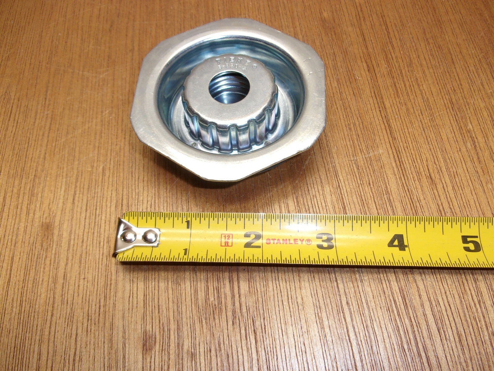 Rieke S-220-2 Pressure Relieving 2″ NPT Bung Plug Drum Barrel 13-15 PSI