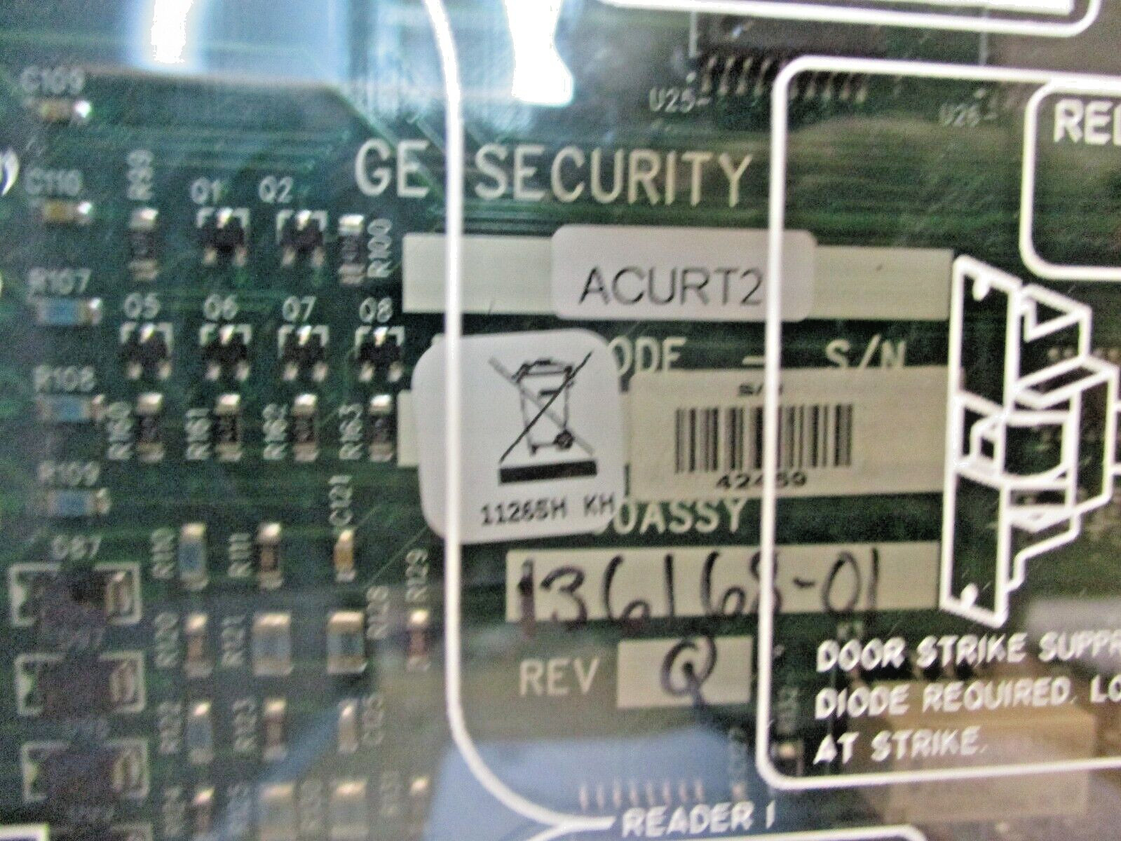 GE Security ACURT2 136168-01 Rev Q UTC Fire & Security American Corp. 46304WVS