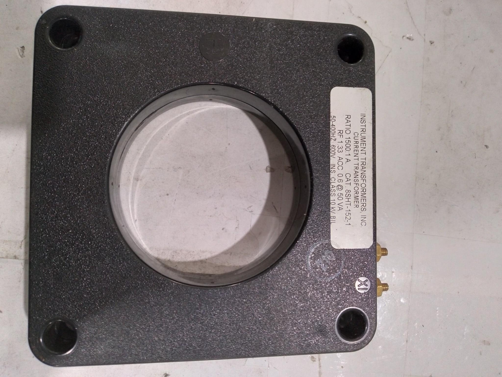 INSTRUMENT TRANSFORMERS 8SHT-152-1 1500:1A 50VA 50-400HZ 600V 10KV