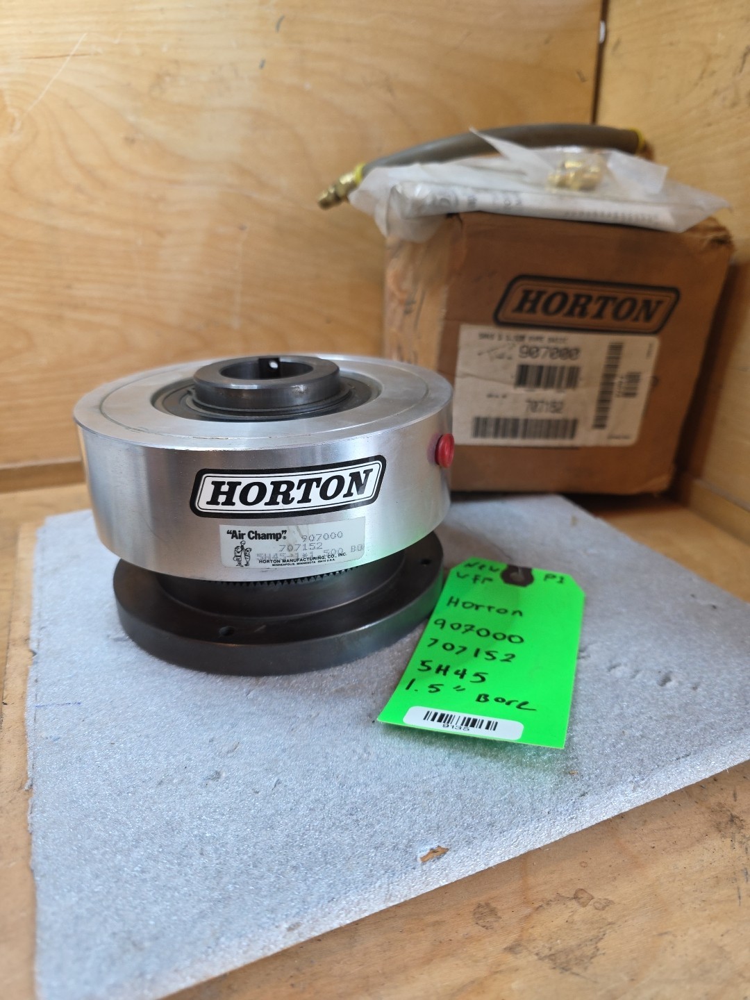 NEW HORTON FLANGE MOUNT TOOTH CLUTCH 907000 5H45 1.500 BORE
