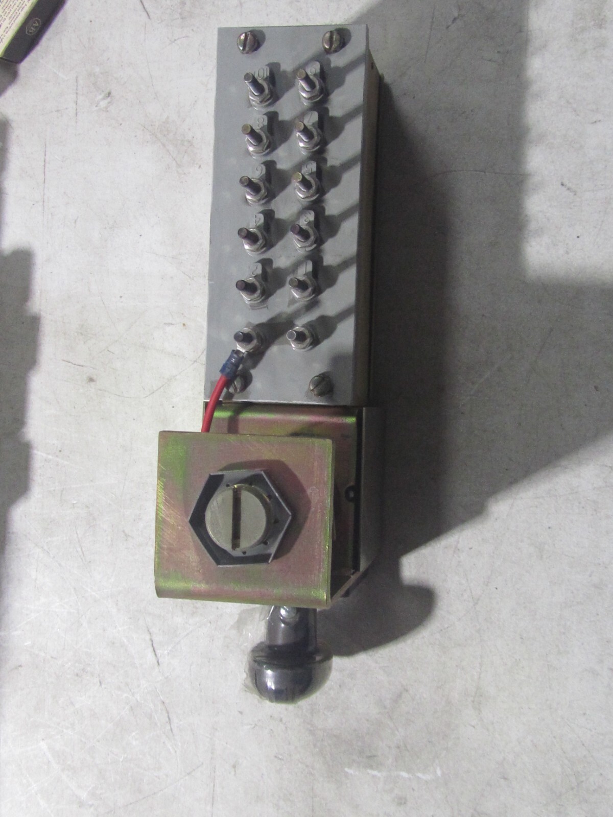 NEW ELECTROSWITCH ROTARY SWITCH 422D949G24H