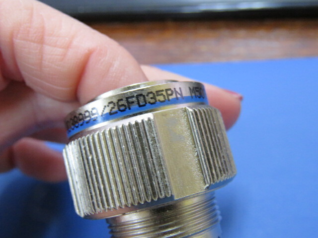 DEUTSCH D38999/26FD35PN Qty of 1 per Lot 37 Position Circular Connector Plug,