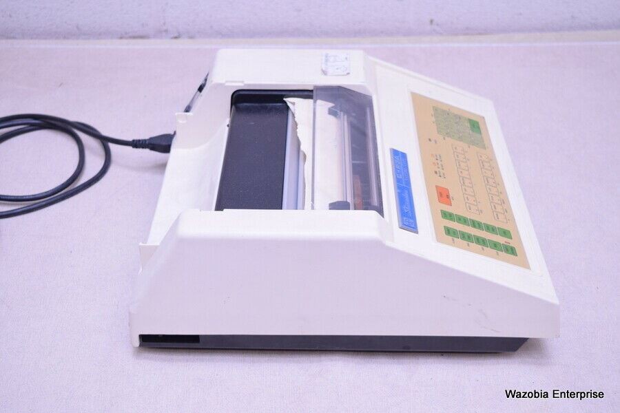 SHIMADZU MODEL C-R3A CHROMATOPAC CHROMOTOGRAPHY DATA PROCESSOR