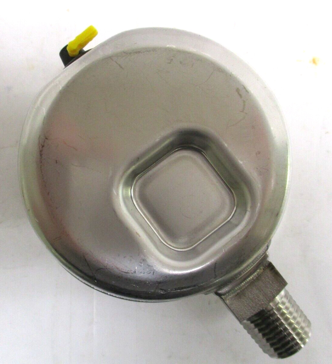 WIKA , PRESSURE GAUGE , 0-100 PSI , 1/4″ MNPT , 232.54 , 2.5″