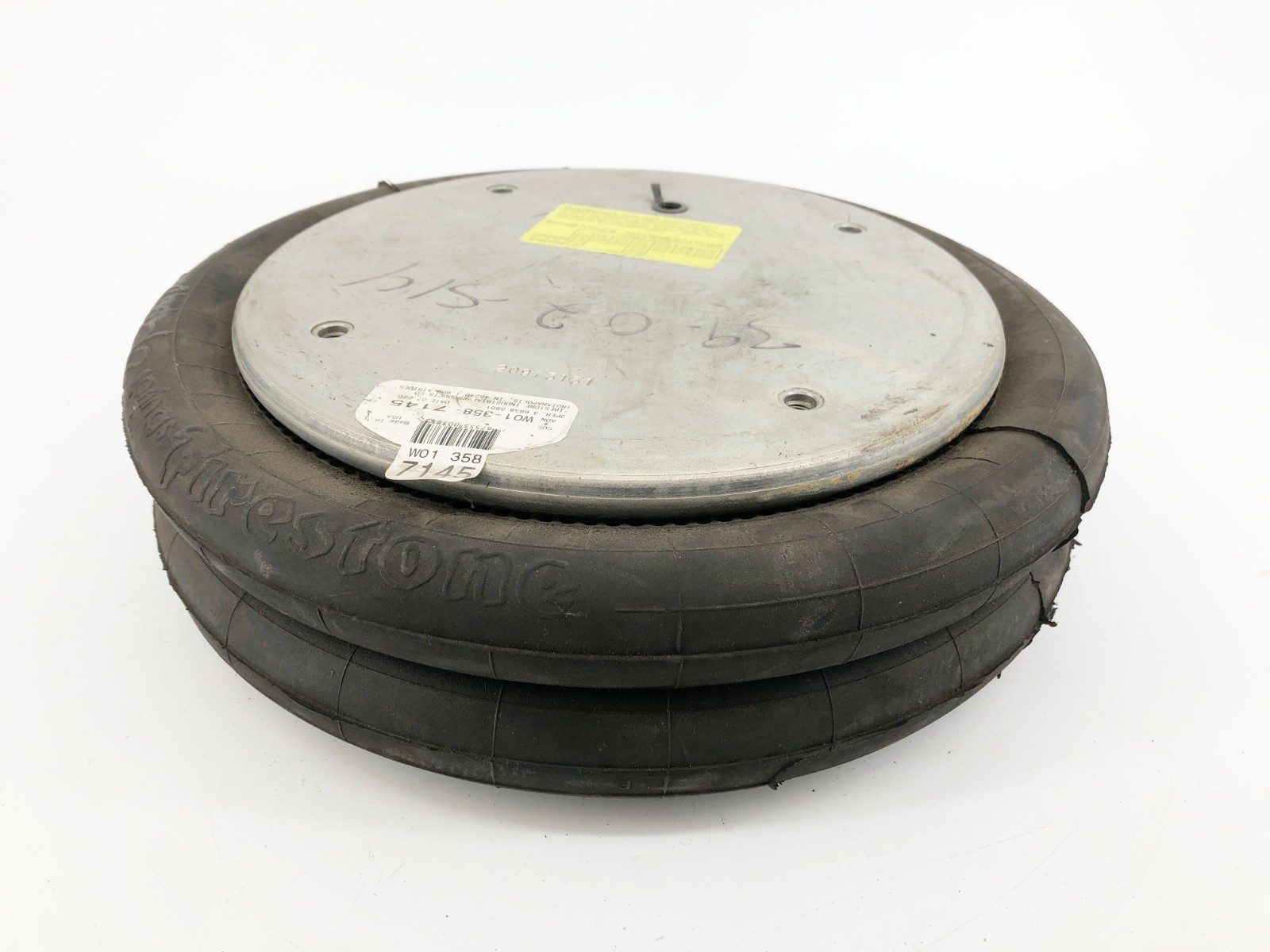 New Firestone W01-358-7145 Air Spring Double Conv. 1/4″ NPT Style 21 – No Box