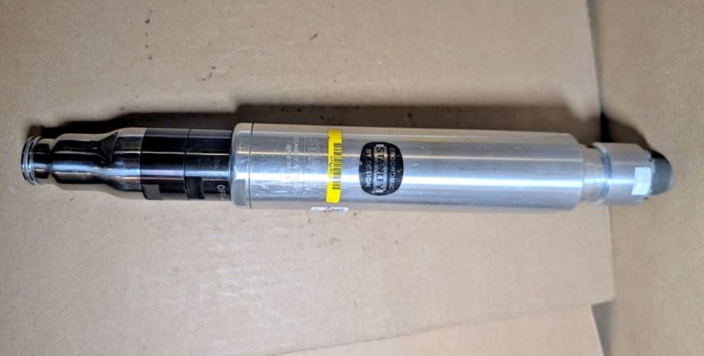 Stanley S30-390 Electronic Nutrunner, Inline, 1/4″ Drive, 224RPM