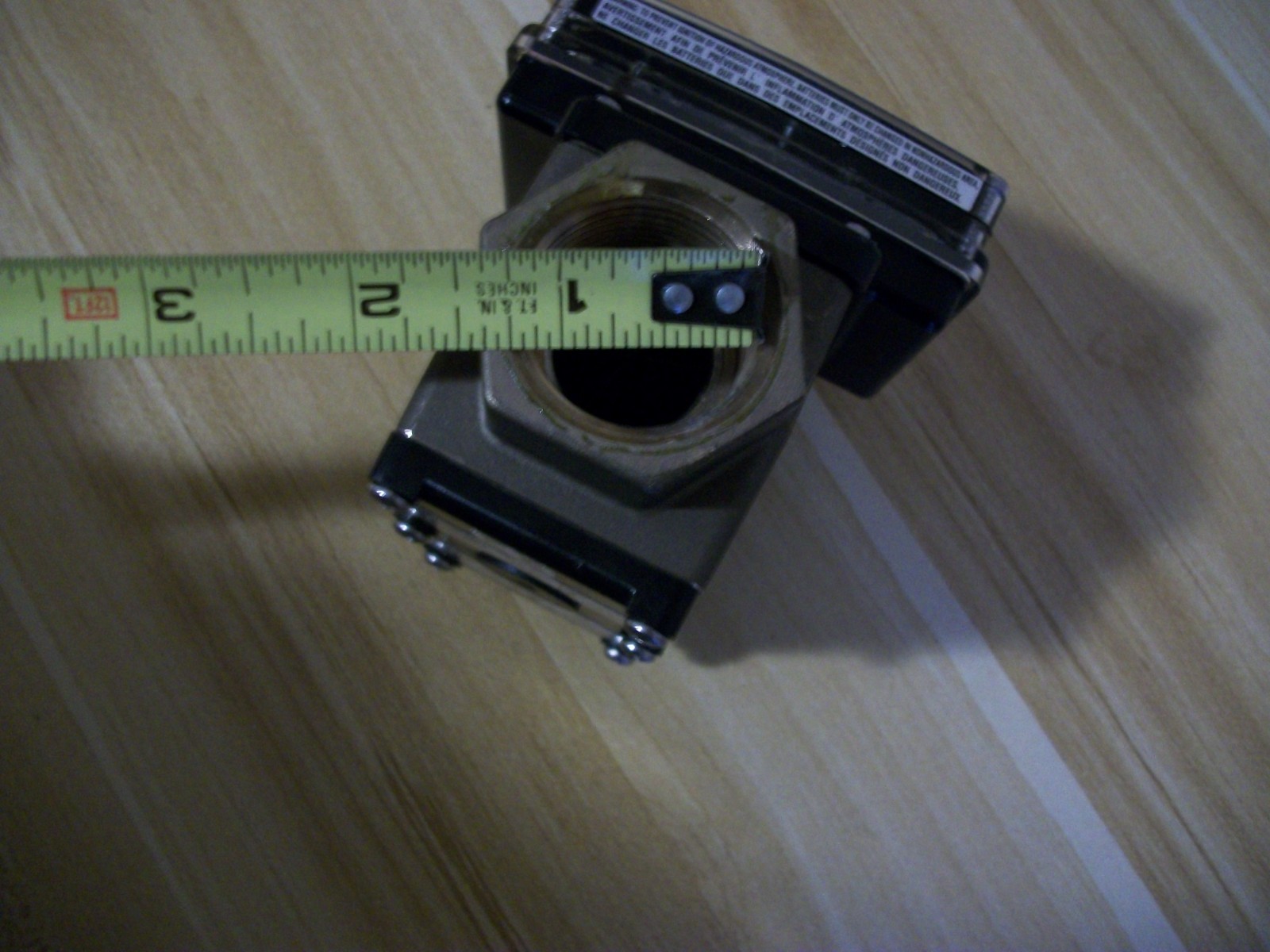 UNUSED FLOMEC ELECTRONIC DIGITAL FLOWMETER MODEL G2B10N09GMA B10N 300 PSI