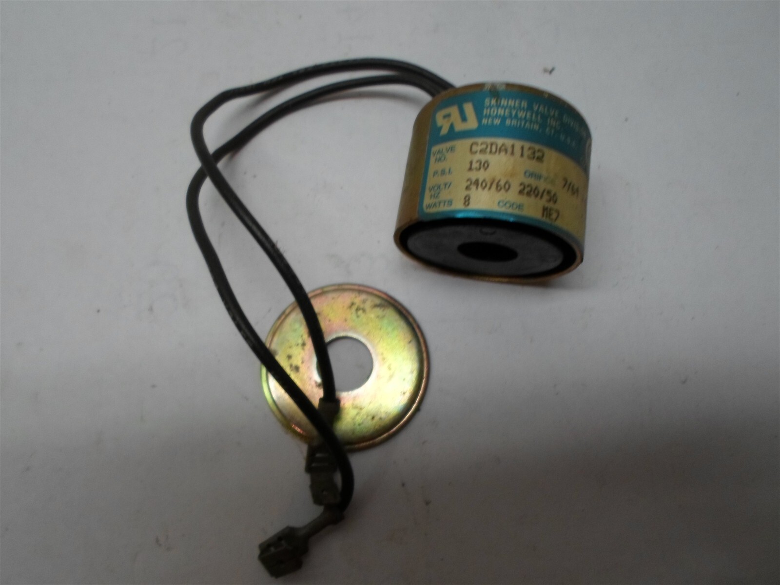 Used: Honeywell coil C2DA1132, 130 PSI, 7/64″ orifice, 240V/60hz, 220V/50hz, 8W
