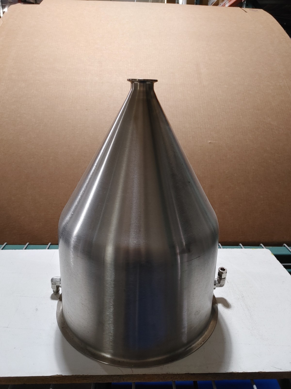 Stainless Steel Conical Process Vessel with Internal Helical Coil