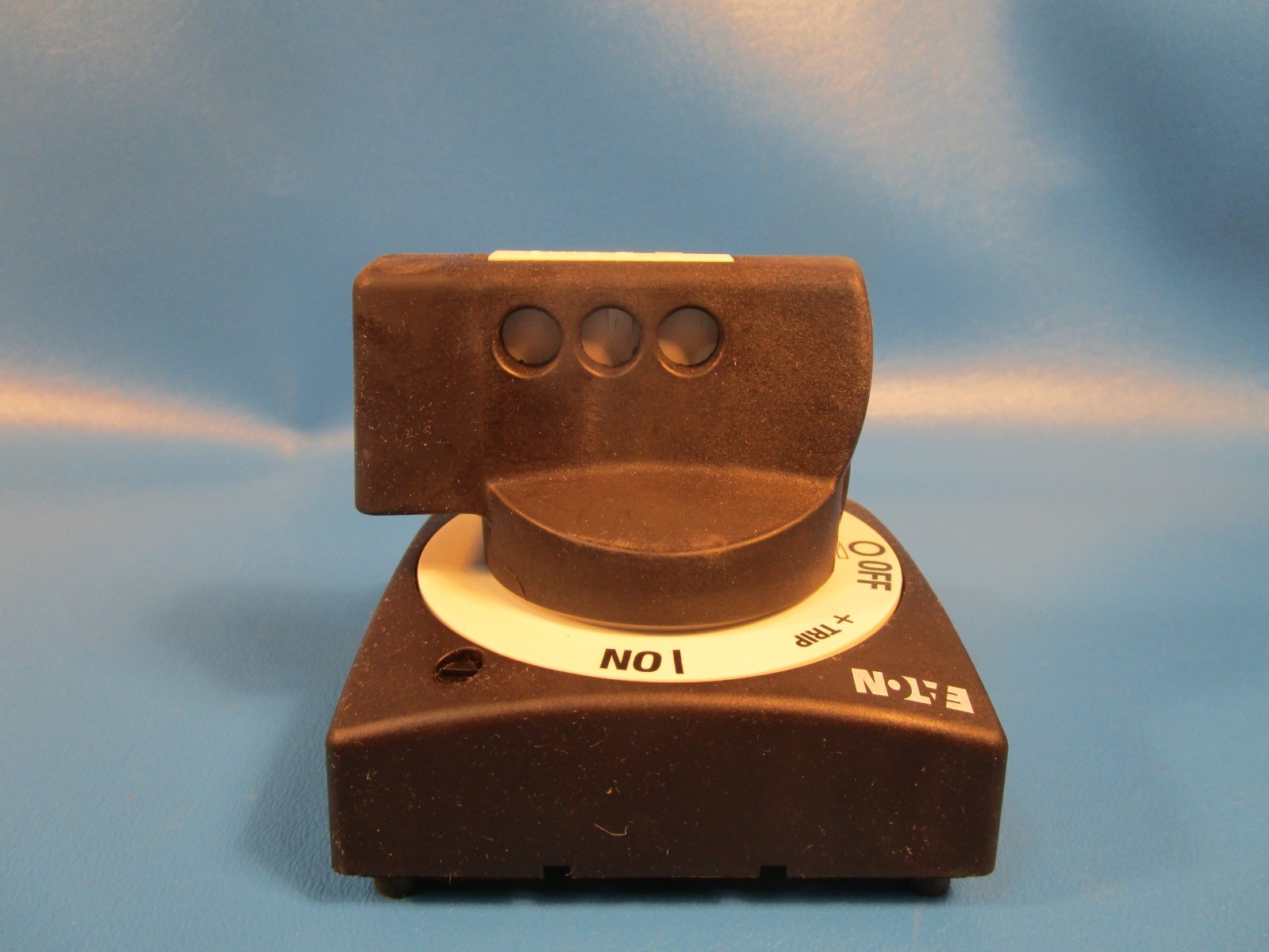 Eaton NZM2-XTVD-NA, Handle Mechanism, Molded Case Circuit Breaker Accessory