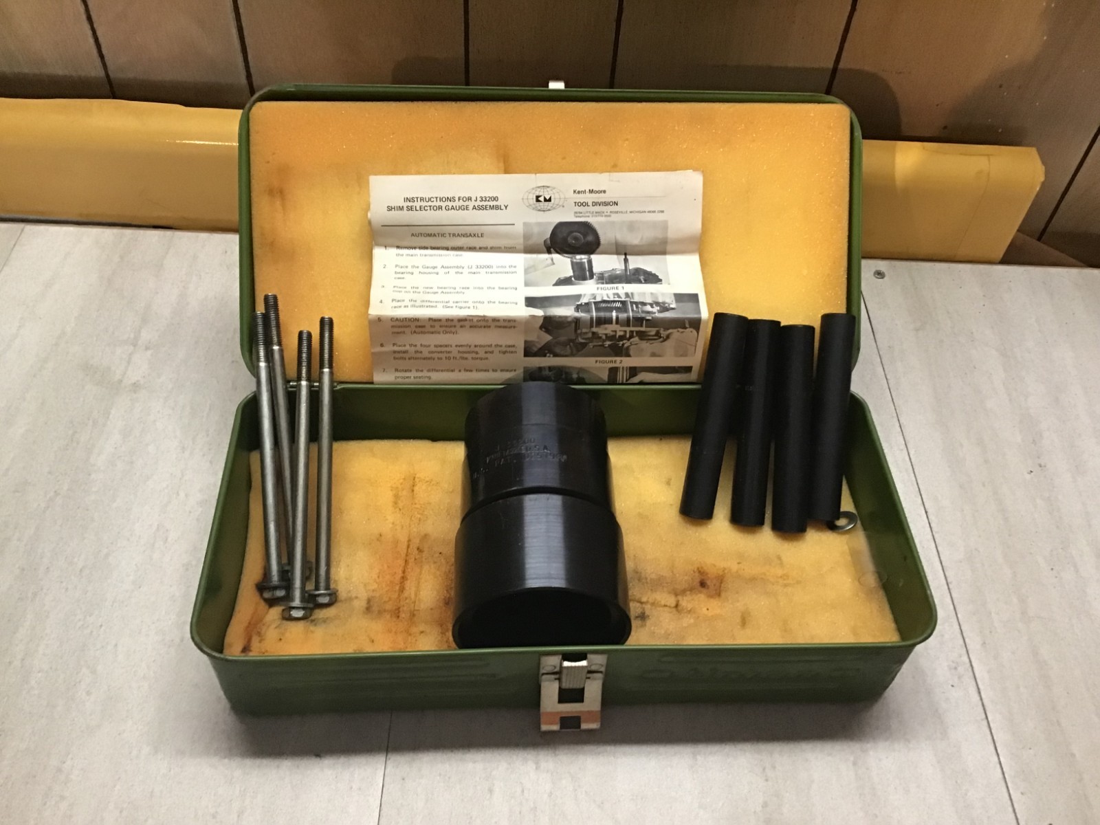 Complete Kent-Moore Differential Side Bearing Height Gauge J-33200