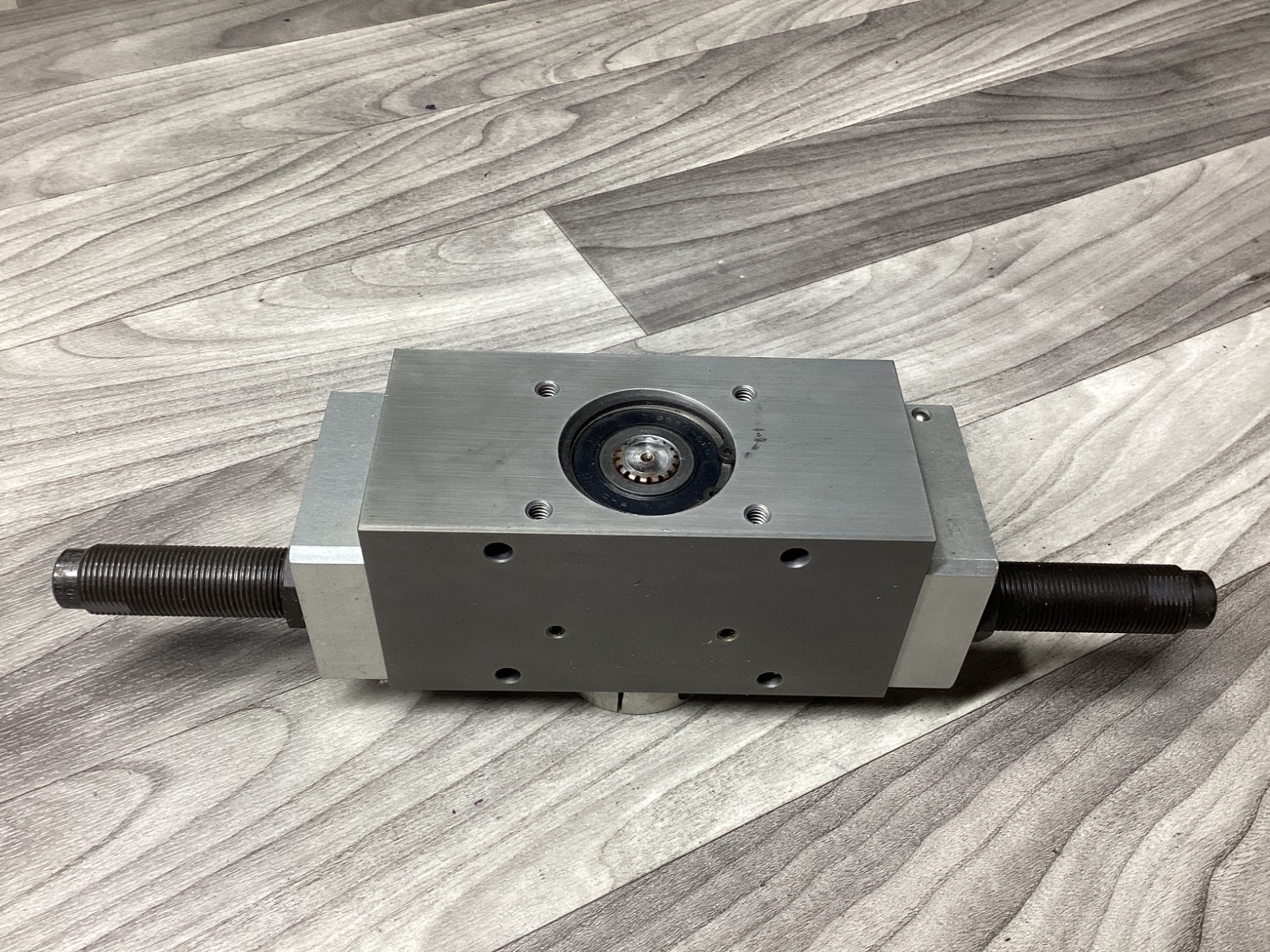 PHD RAS1-32X180-M-NB-PB-Q10 ROTARY ACTUATOR #122D103PR5*BI