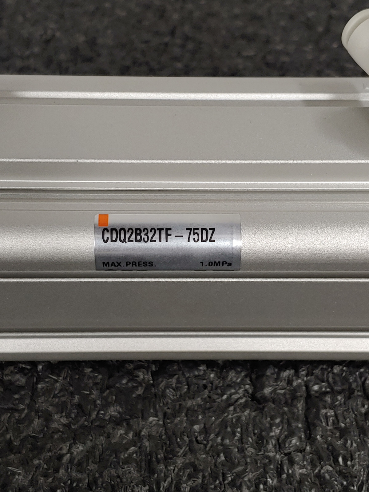 SMC CDQ2B32TF-75DZ CQ2-Z Compact Cylinder
