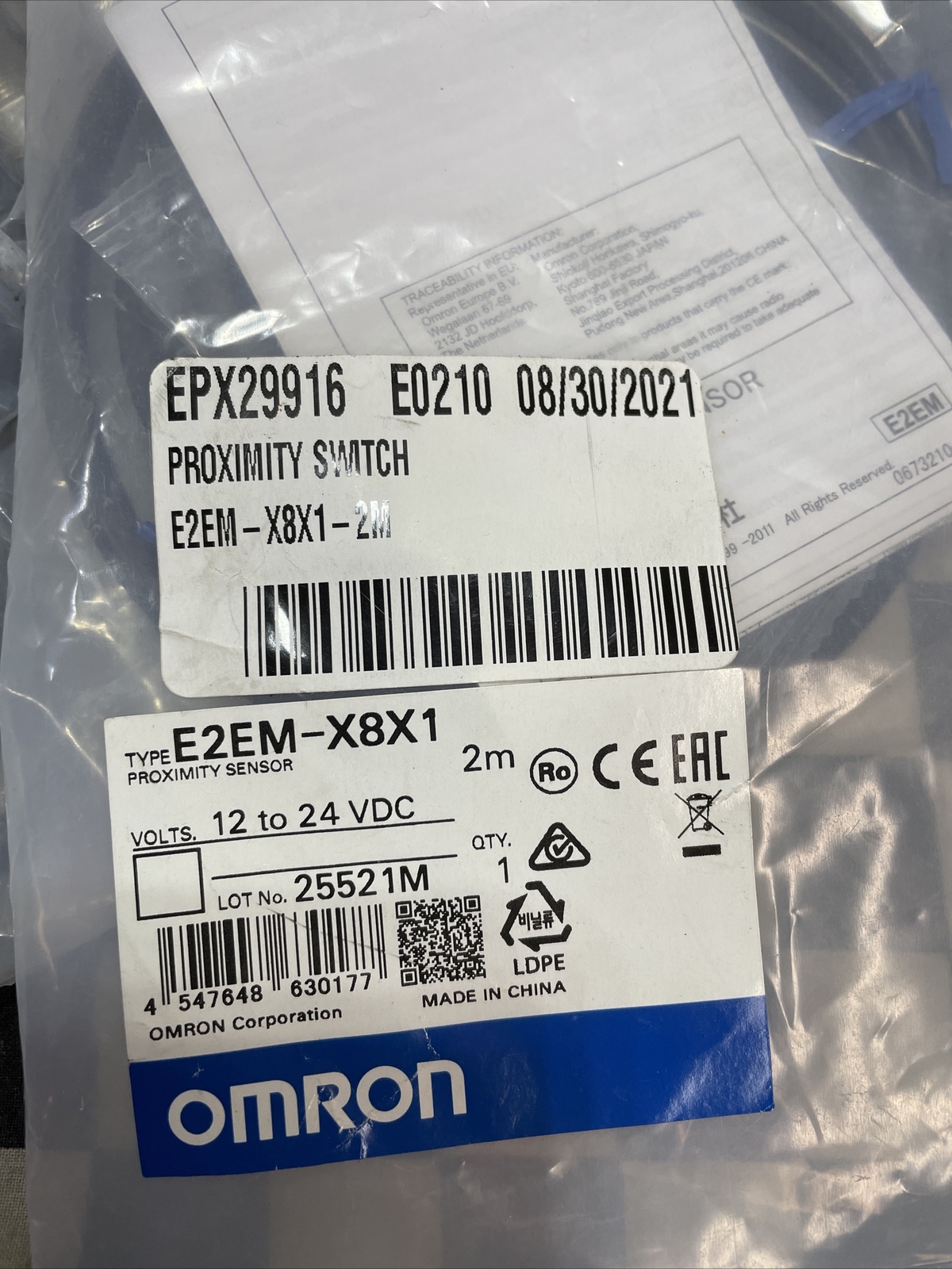 OMRON E2EM-X8X1-2M, E2EMX8X12M, Extnd m18 Shd DC, LOT OF 3, SHIPSAMEDAY#1472P4