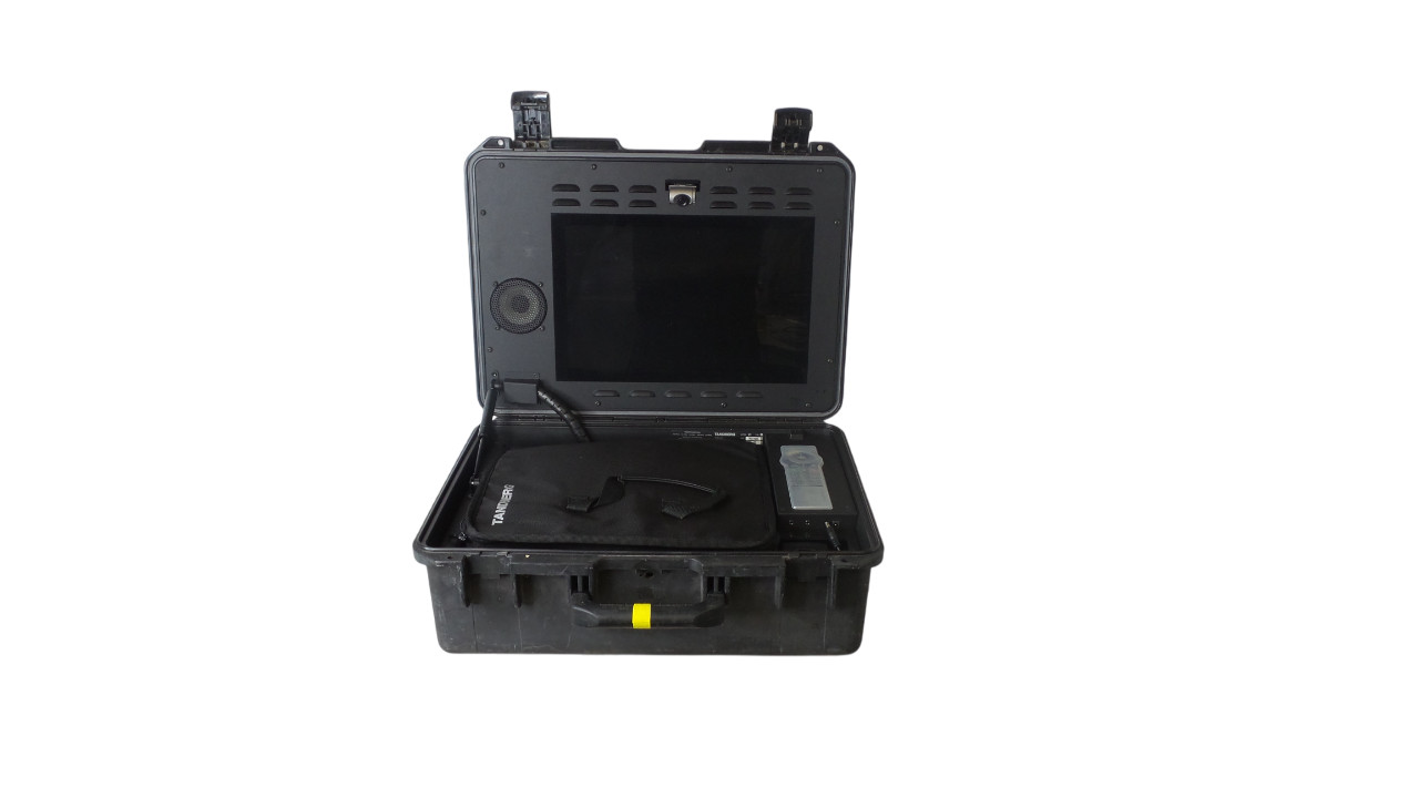 Tandberg TTC4-01 NTSC Tactical MXP Video Conferencing System – Free Shipping