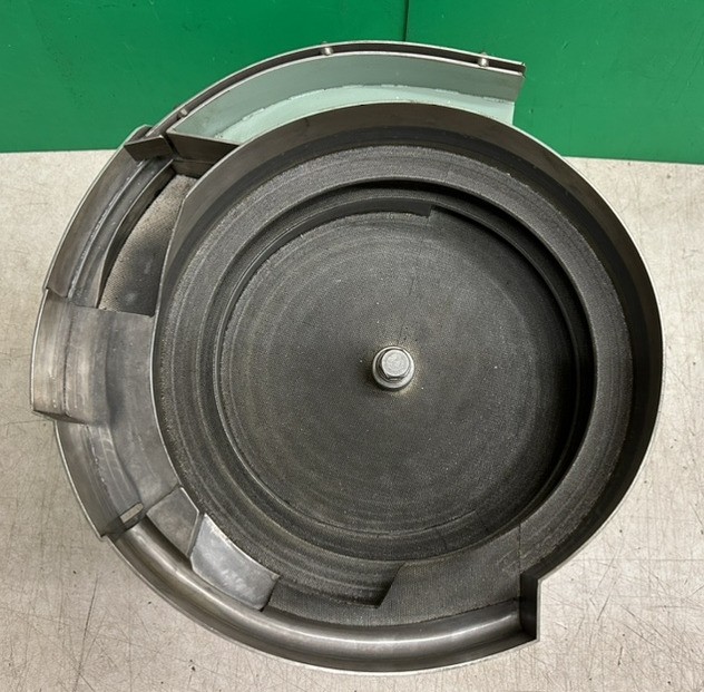 Shinko ER-25B Vibratory Parts Feeder 200VAC Vibratory Freq. 50-90Hz