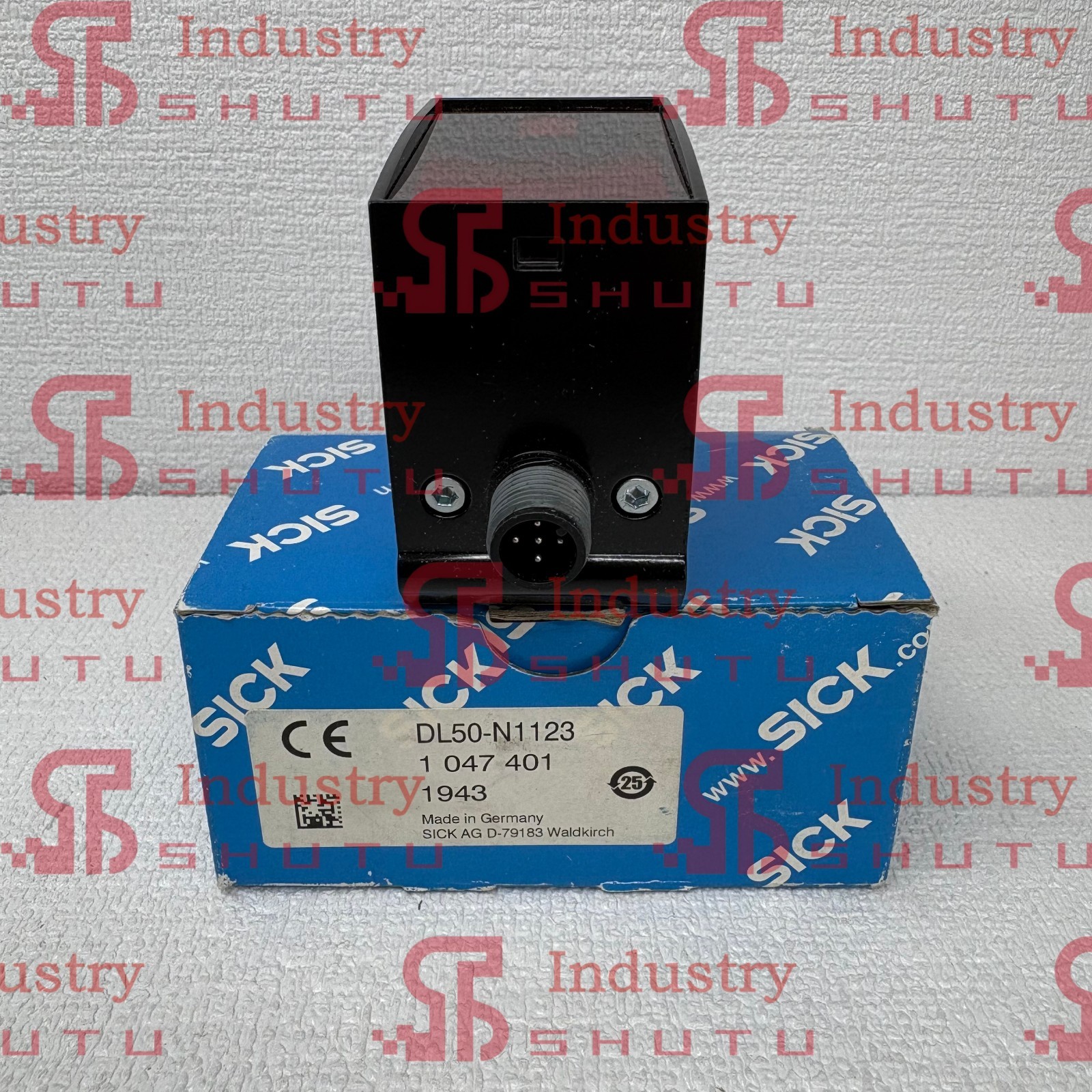 SICK DL50-N1123 1047401laser distance measuring sensor#1pcs new in box