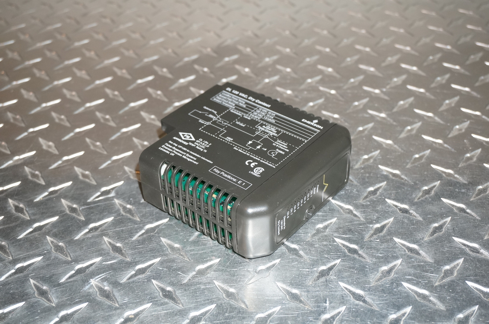 EMERSON DELTAV KJ3001X1-BD1 DI 120VAC DRY CONTACT KJ3001X1BD1 VE4001S3T2