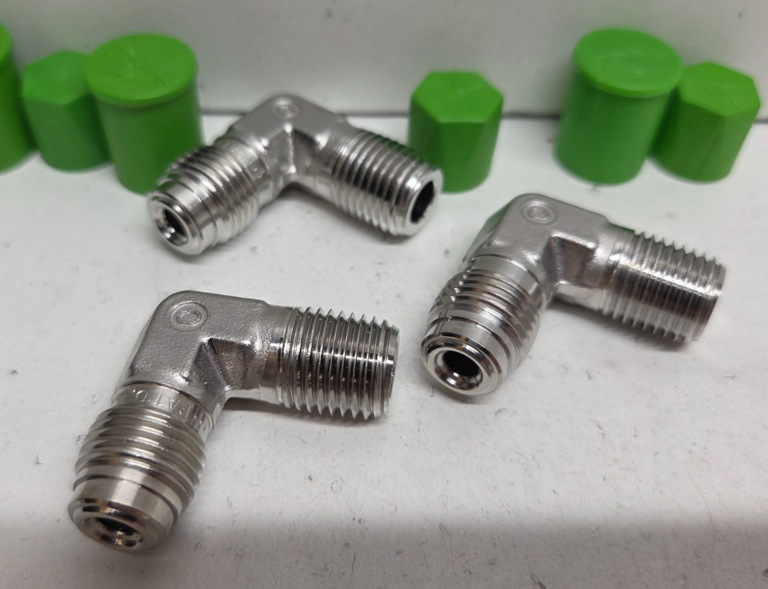 LOT OF 3 NEW NO BOX! CAJON 1/4″ VCR X 1/4″ MNPT STAINLESS ELBOWS SS-4-VCR-2-4