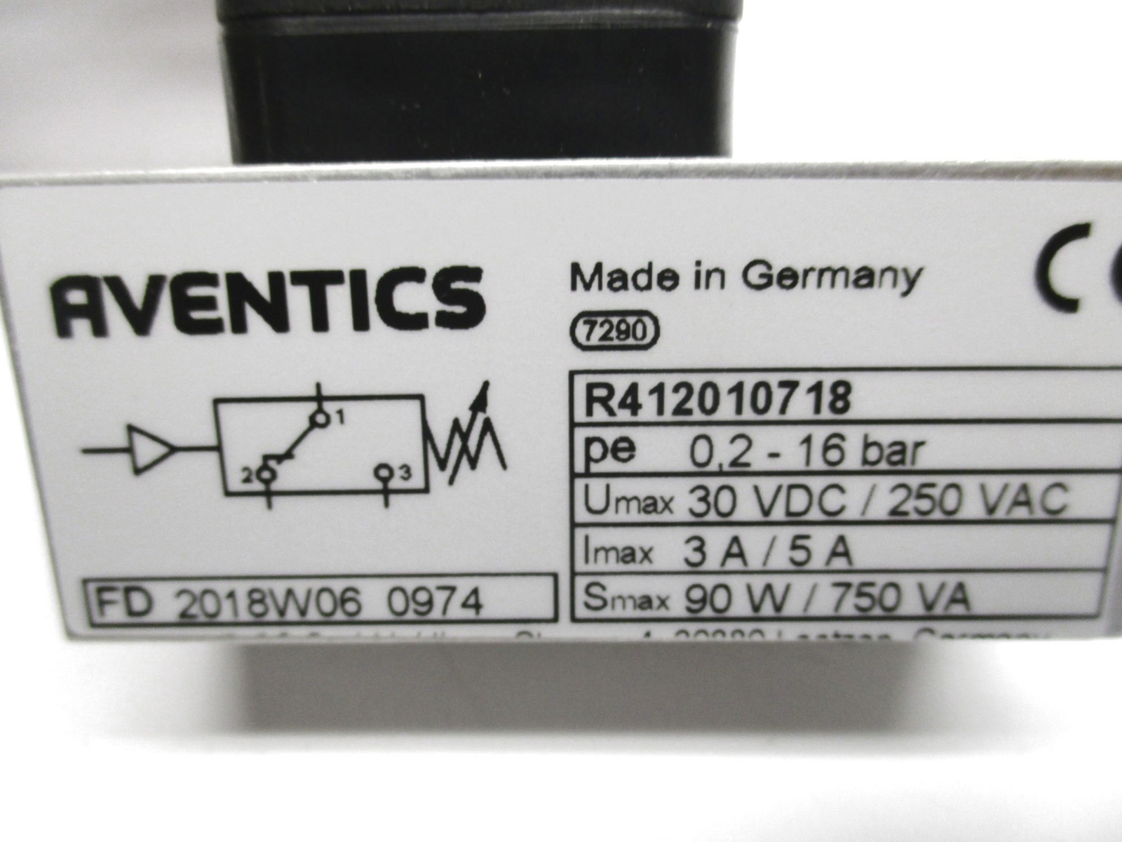 AVENTICS R412010718 250VAC 5A 0,2-16BAR NSMP