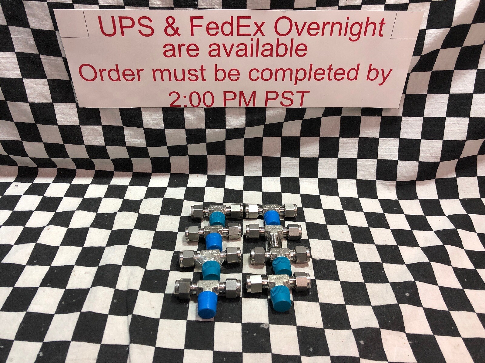 LOT OF 8, SWAGELOK SS-400-3-4TTM, Male Branch Tee 1/4″, SHIPSAMEDAY#C30