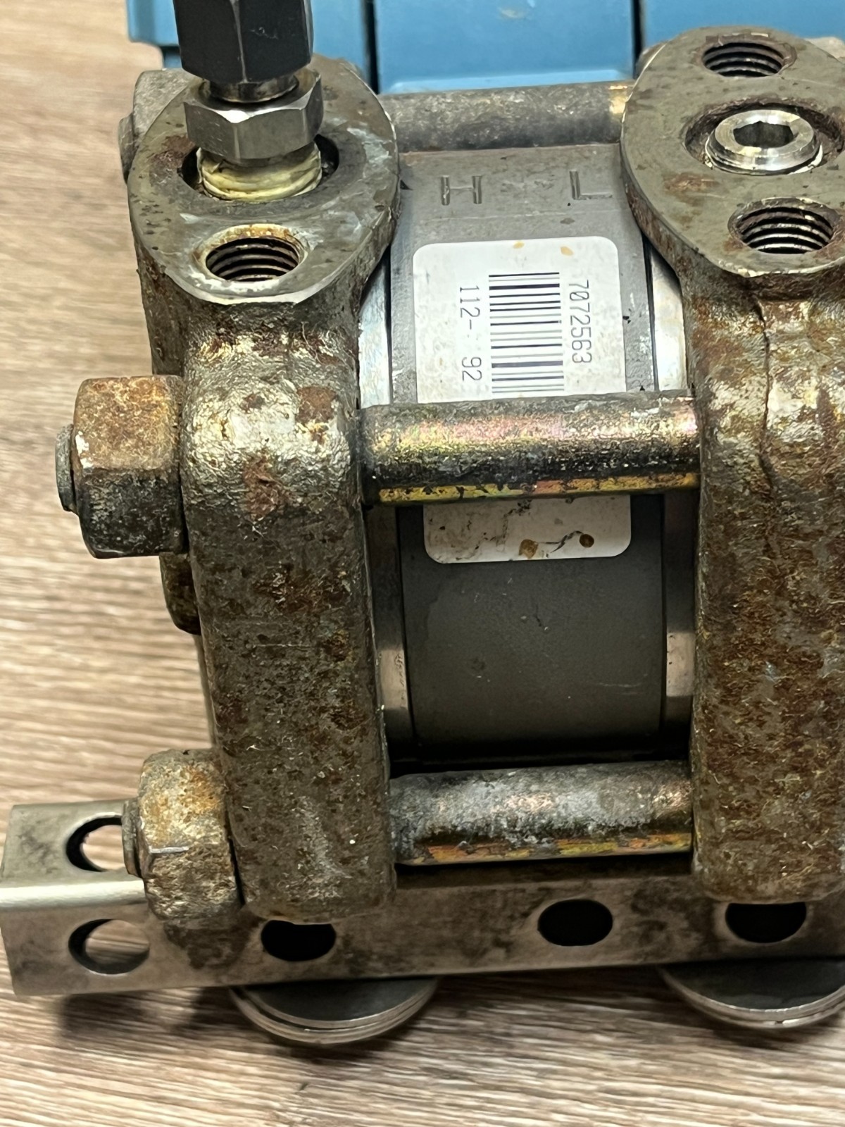 Rosemount 1151GP9 Gauge Pressure Transmitter 4-20mA w/Bracket